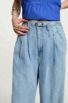 High-waisted wide-leg jeans bleach denim women