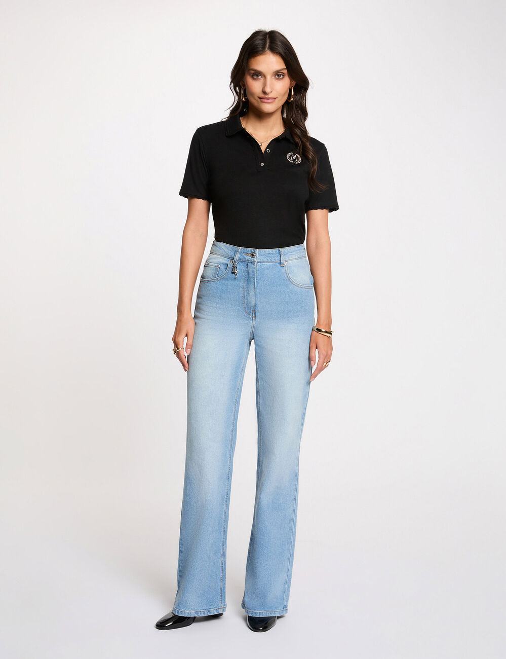 Light knit with a turn-down collar black women
