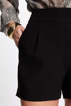 Short large velours noir femme