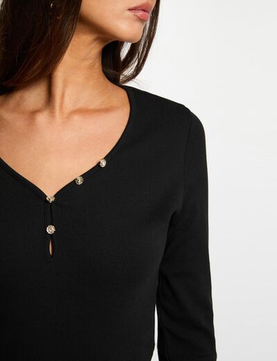 buttoned heart neck t shirt black women Buttoned heart-neck t-shirt black women