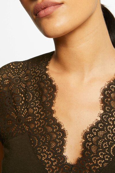 Vest top with wide straps and lace  ladies'