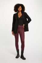 Slim trousers with wet effect plum women