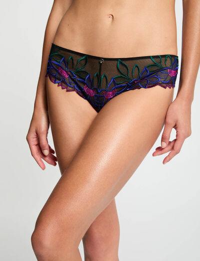 Lace shorties black women