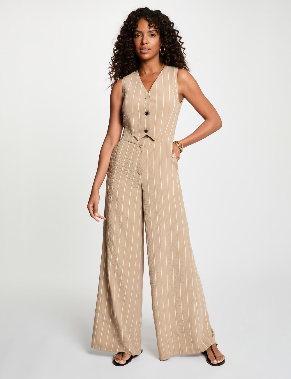 taupe women