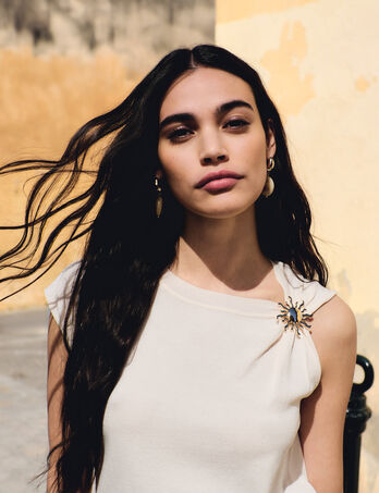 Sleeveless asymmetric top ivory women