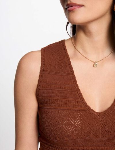 Knitted top with V-neck cognac brown women