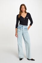 Pull col en V côtelé bleu marine femme