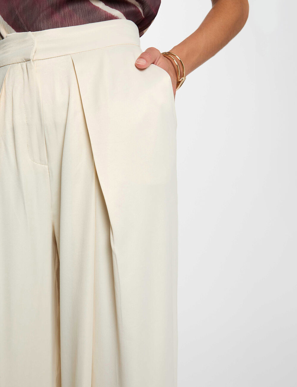 ivory women