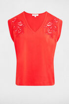 V-neck short-sleeve t-shirt bright red women