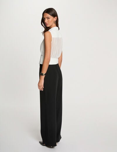 Sleeveless pleated top white women