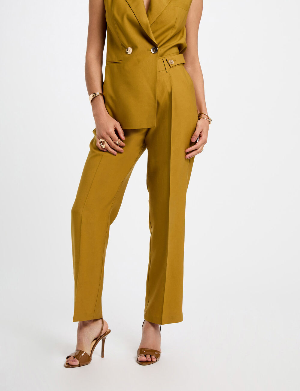 Peg trousers with darts khaki green women