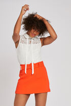 Sleeveless lace blouse with lining white women