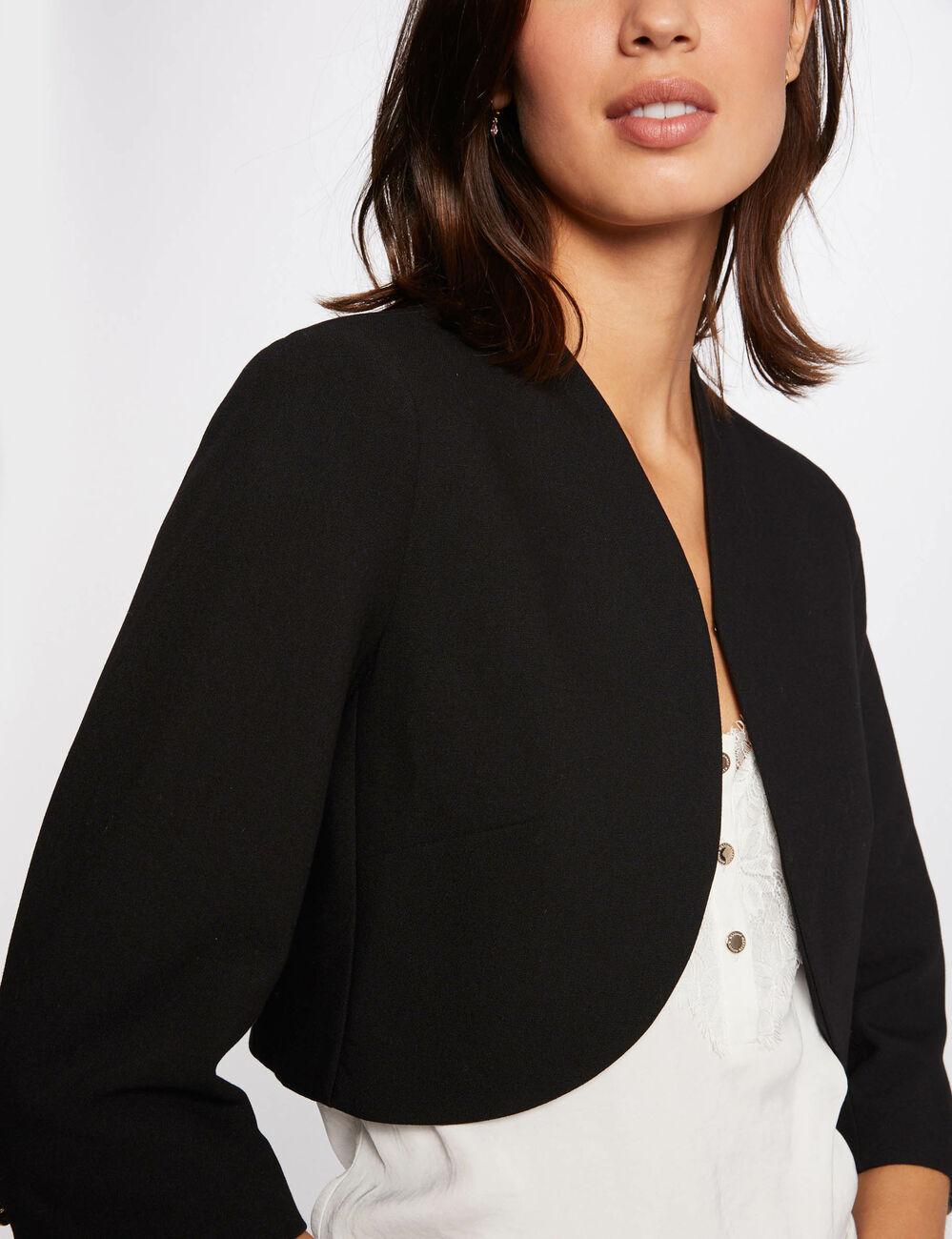 Straight jacket with 3/4-length sleeves black women