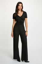 Fitted v-neck t-shirt black women