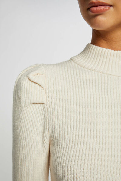 Long-sleeved jumper with high collar ivory ladies'