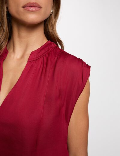 Satin short-sleeved blouse bordeaux women