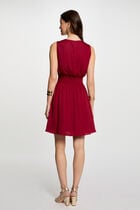 Robe courte droite fluide rouge foncé femme
