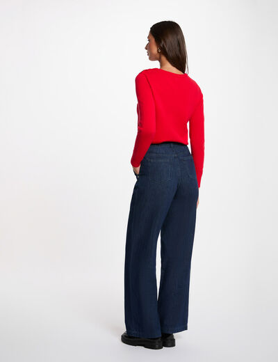 Sweater with round neck and buttons red women