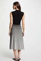 Robe tricot trapèze plissée noir femme