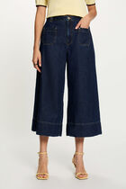 High-waisted shorts blue women
