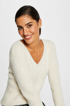 Long-sleeved jumper with V-neck ivory women