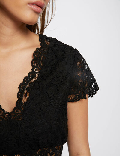 Lace t-shirt with V-neck black ladies'