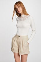 Short ajusté simili cuir beige femme