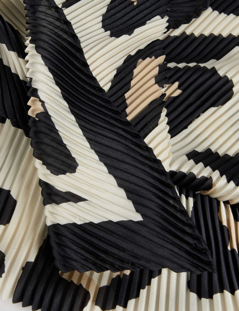 Pleated satin scarf multicolor women