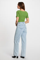 Pull col bateau et boutons vert anis femme