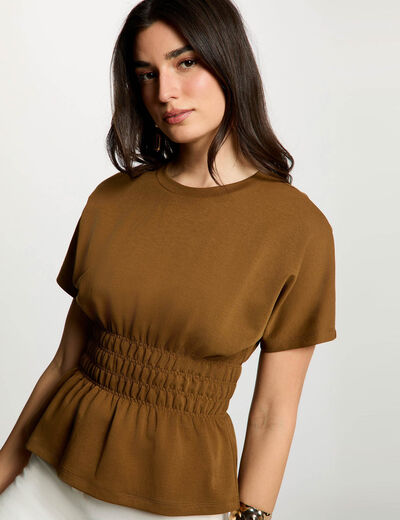 Straight t-shirt with round neck camel women