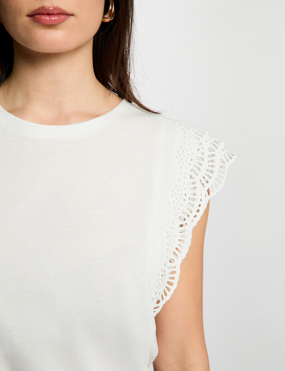 T-shirt with lace sleeves white women