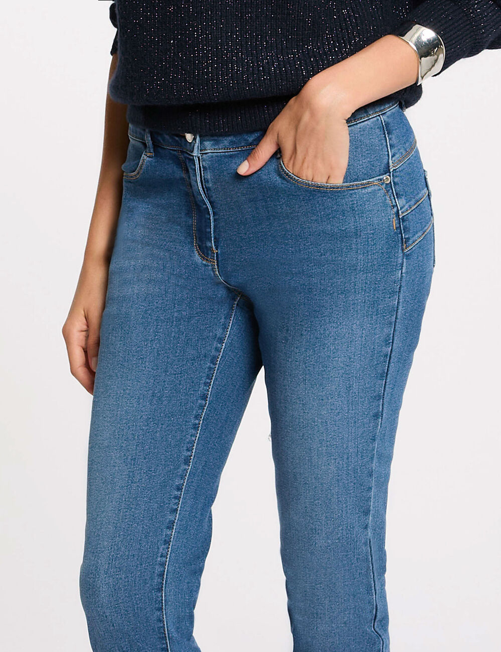 Standard waisted slim jeans denim stone women