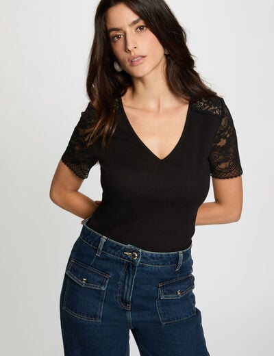 Lace V-neck t-shirt black women