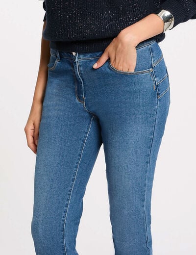 Standard waisted slim jeans stone wash denim women