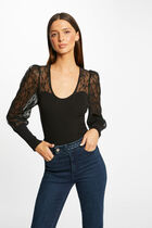 Jumper with laced long-sleeved black women
