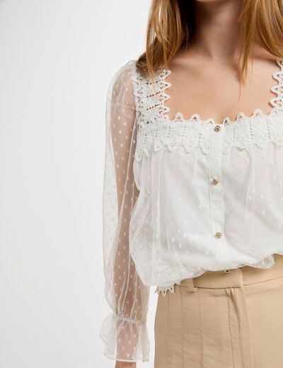 3/4-length sleeved t-shirt white women
