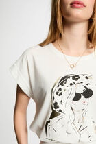T-shirt with message white women