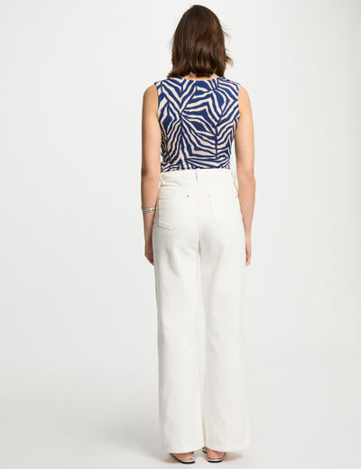 Sleeveless vest top white women