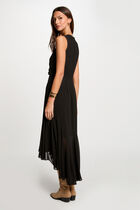 Loose straight midi dress black women