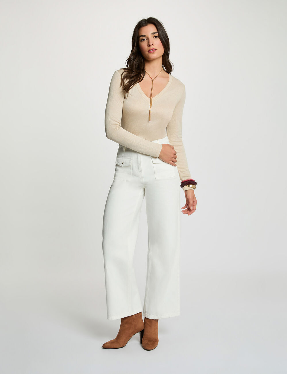 fitted v neck t shirt 12032109-1223 women Stradivarius padded shoulder v-neck t-shirt in grey acid wash