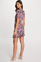 Robe courte ajustée imprimée multicolore femme
