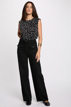 Sleeveless cropped t-shirt black women