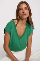 Shiny v-neck t-shirt meadow green women