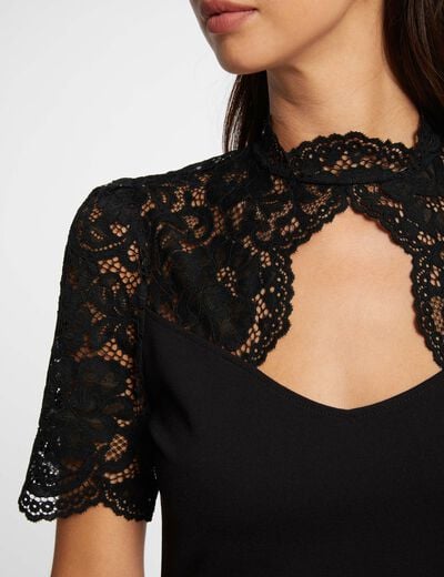 Short-sleeved t-shirt black women