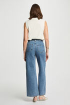 Sleeveless jumper white women
