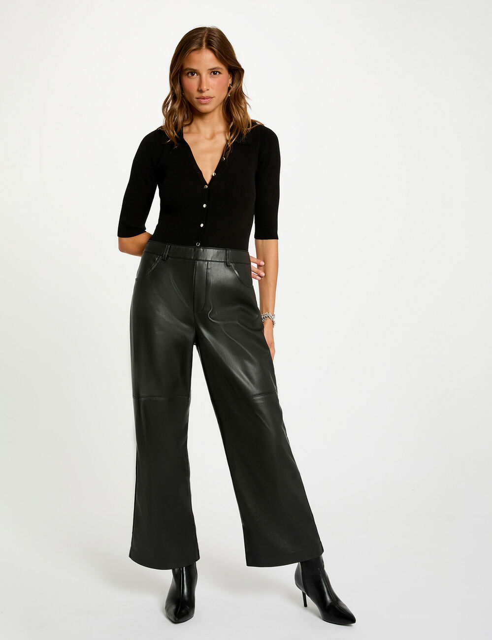 Combinaison ajustée col v noir femme
