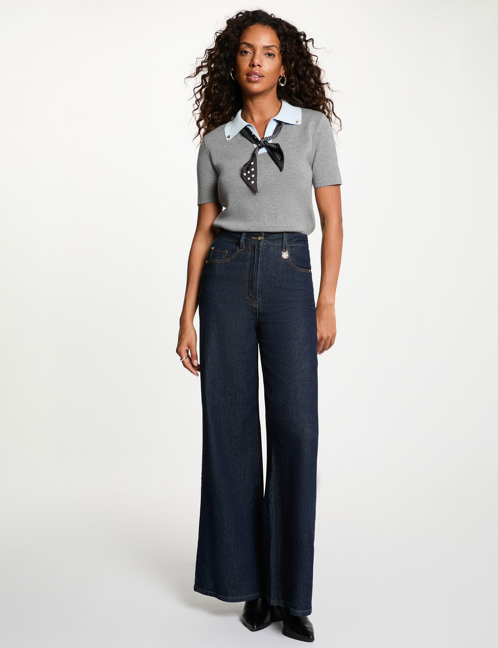 Short-sleeve top with notch collar light grey women