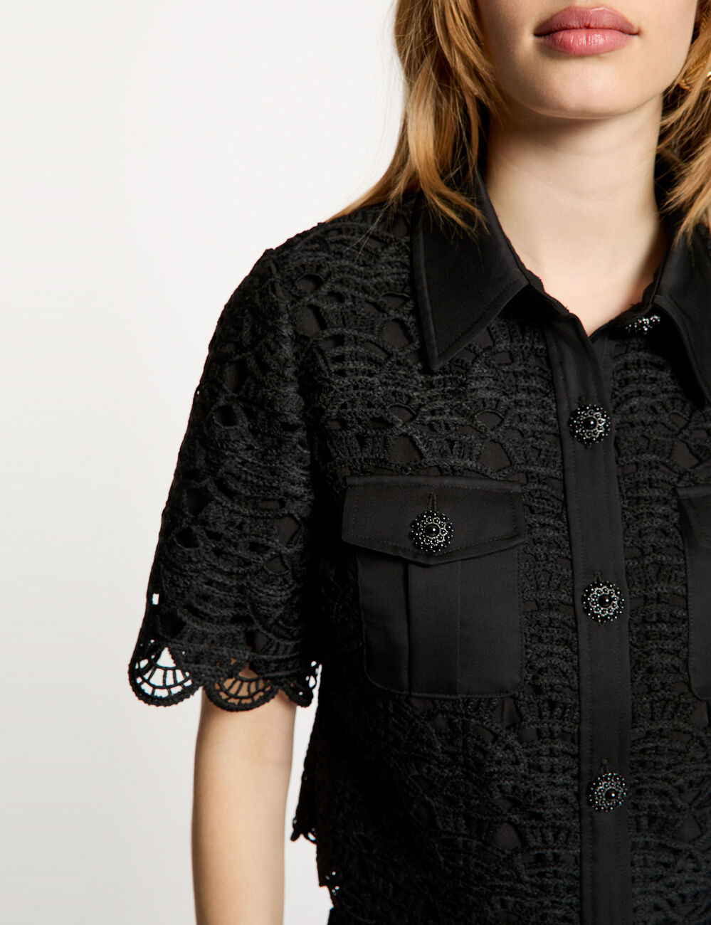 Short-sleeved shirt black women