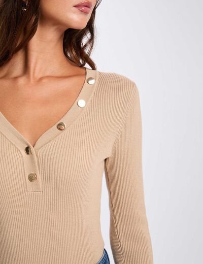 Fitted V-neck sweater light brown women