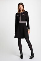 Robe tricot courte ajustée noir femme